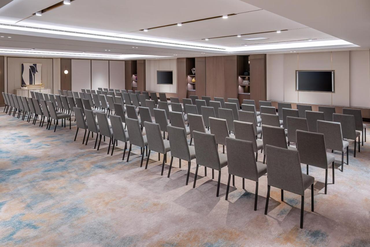 Address Beach Resort Bahrain Manama Exterior foto Meeting room