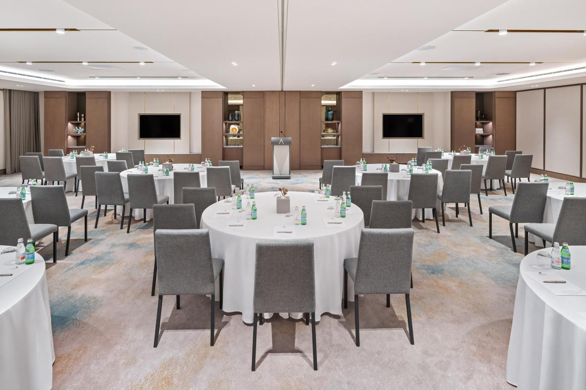 Address Beach Resort Bahrain Manama Exterior foto The Westin Meeting Room