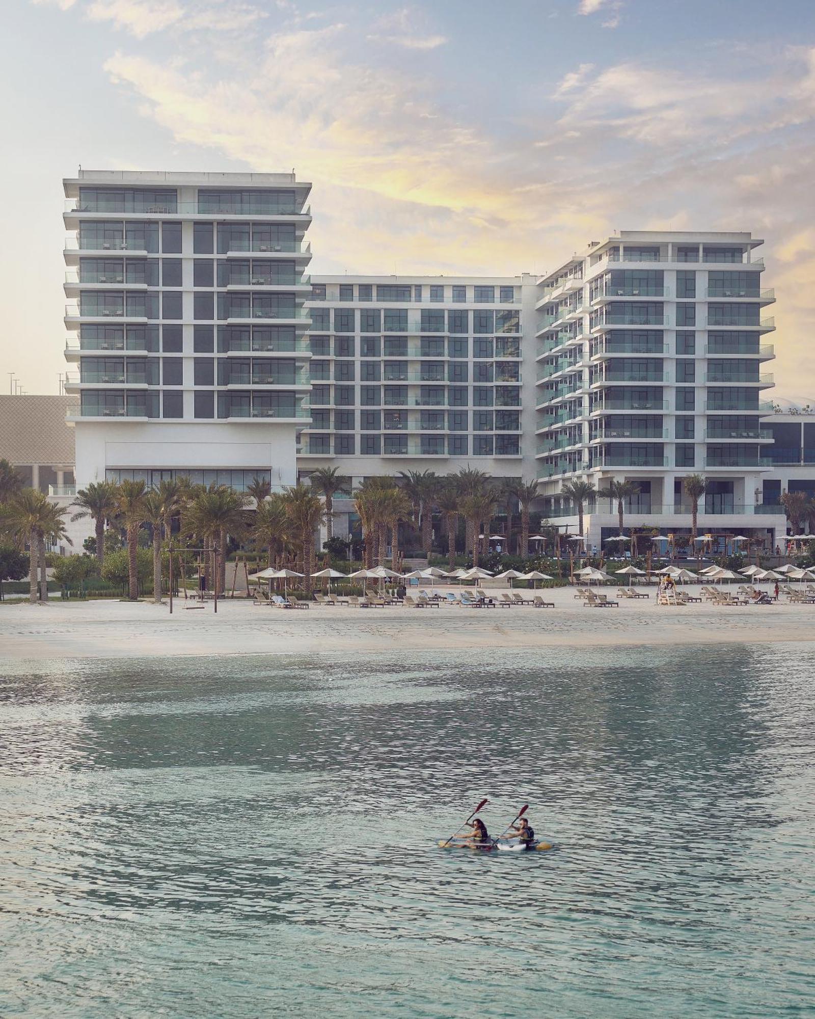 Address Beach Resort Bahrain Manama Exterior foto The Westin Dubai
